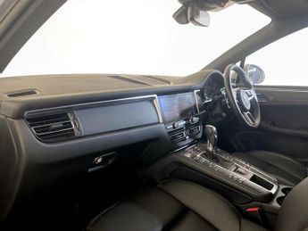 Porsche Macan 2.0T PDK 4WD Euro 6 (s/s) 5dr