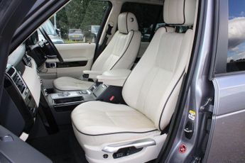 Land Rover Range Rover 4.4 TD V8 Westminster Auto 4WD Euro 5 5dr