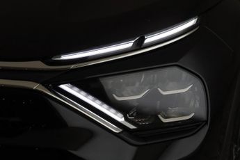 Citroen e-C4 50kWh Shine Plus Auto 5dr