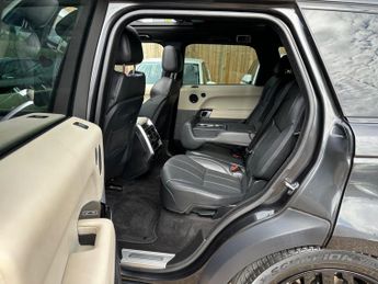 Land Rover Range Rover Sport 3.0 SD V6 HSE Dynamic Auto 4WD Euro 5 (s/s) 5dr