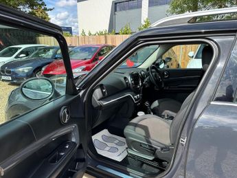 MINI Countryman 1.5 7.6kWh Cooper SE Auto ALL4 Euro 6 (s/s) 5dr