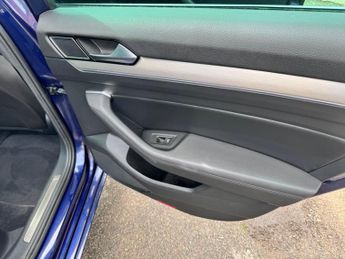 Volkswagen Passat 1.4 TSI GTE DSG Euro 6 (s/s) 4dr