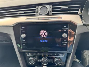 Volkswagen Passat 1.4 TSI GTE DSG Euro 6 (s/s) 4dr