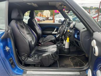 MINI Convertible 1.6 Cooper CVT Euro 3 2dr