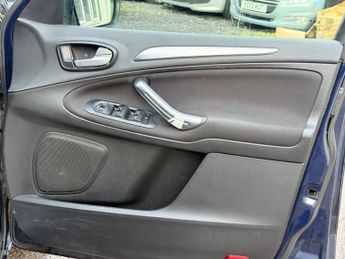 Ford Galaxy 2.0 TDCi Titanium Powershift Euro 5 5dr