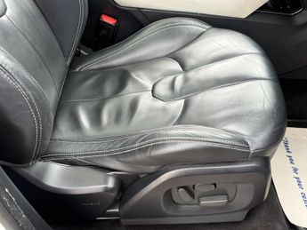 Land Rover Range Rover Evoque 2.2 SD4 Prestige Auto 4WD Euro 5 5dr