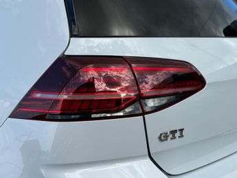 Volkswagen Golf 2.0 TSI BlueMotion Tech GTI DSG Euro 6 (s/s) 5dr