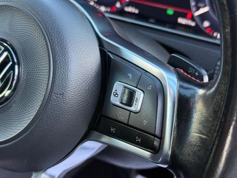 Volkswagen Golf 2.0 TSI BlueMotion Tech GTI DSG Euro 6 (s/s) 5dr