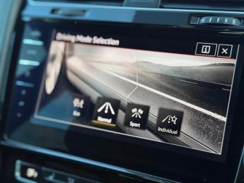 Volkswagen Golf 2.0 TSI BlueMotion Tech GTI DSG Euro 6 (s/s) 5dr