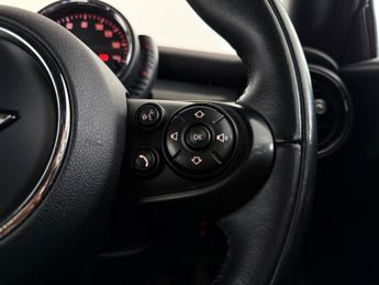 MINI Convertible 1.5 Cooper Auto Euro 6 (s/s) 2dr