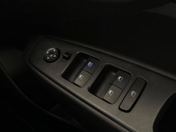 Hyundai i10 1.0 SE Connect Auto Euro 6 (s/s) 5dr