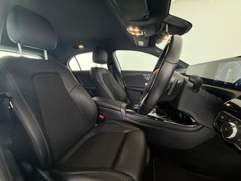 Mercedes-Benz A Class 1.5 A180d Sport (Executive) 7G-DCT Euro 6 (s/s) 5dr