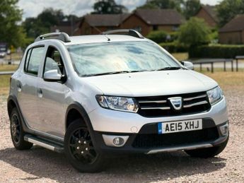 Dacia Sandero 0.9 TCe Laureate Euro 5 5dr