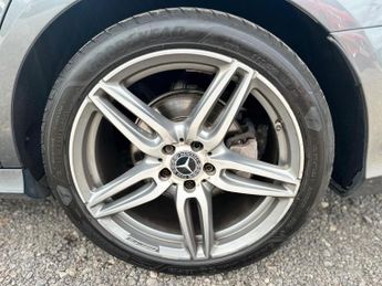 Mercedes-Benz E Class 2.0 E220d AMG Line G-Tronic+ Euro 6 (s/s) 4dr