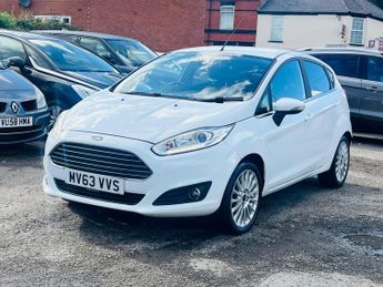Ford Fiesta 1.6 Titanium Powershift Euro 5 5dr