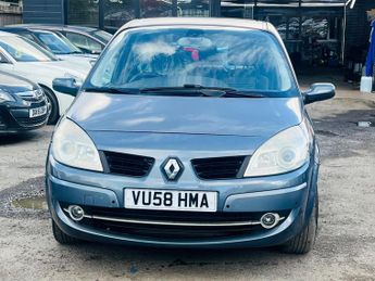 Renault Scenic 2.0 VVT Dynamique S 5dr