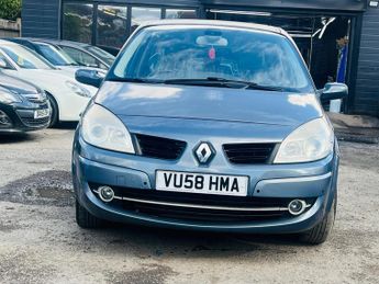 Renault Scenic 2.0 VVT Dynamique S 5dr