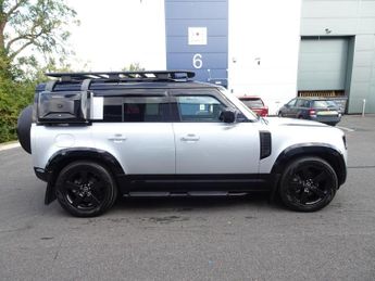 Land Rover Defender 110 2.0 SD4 First Edition Auto 4WD Euro 6 (s/s) 5dr