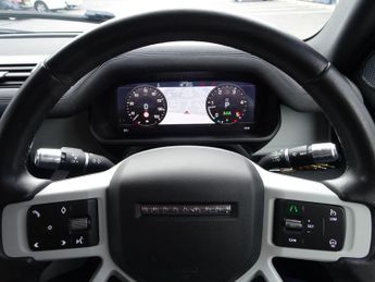 Land Rover Defender 110 2.0 SD4 First Edition Auto 4WD Euro 6 (s/s) 5dr