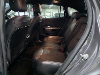 Mercedes-Benz GLA 1.3 GLA200 Sport 7G-DCT Euro 6 (s/s) 5dr