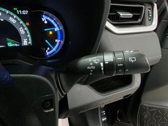 Toyota RAV4 2.5 VVT-h Design CVT 4WD Euro 6 (s/s) 5dr