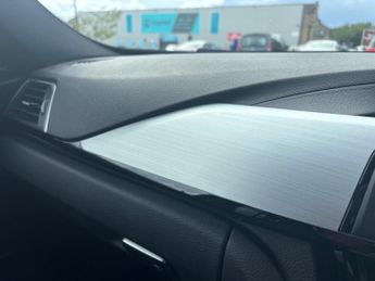 BMW 3 Series 3.0 330d M Sport Shadow Edition Touring Auto xDrive Euro 6 (s/s)
