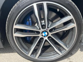 BMW 3 Series 3.0 330d M Sport Shadow Edition Touring Auto xDrive Euro 6 (s/s)