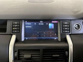 Land Rover Discovery Sport 2.0 TD4 SE Tech 4WD Euro 6 (s/s) 5dr (5 Seat)