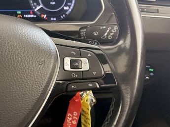 Volkswagen Tiguan 2.0 TDI SEL DSG Euro 6 (s/s) 5dr