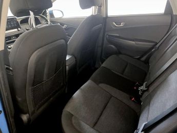 Hyundai KONA 64kWh Premium Auto 5dr (10.5kW Charger)