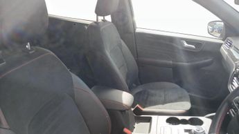 Ford Kuga 2.5 Duratec 14.4kWh Plug-in ST-Line 5dr Automatic