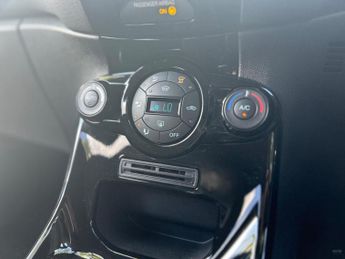 Ford Fiesta 1.0T EcoBoost Titanium Powershift Euro 6 5dr
