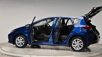 Toyota Auris 1.8 VVT-h Icon Tech CVT Euro 6 (s/s) 5dr