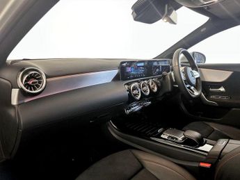 Mercedes-Benz A Class 1.3 A200 AMG Line (Premium 2) 7G-DCT Euro 6 (s/s) 5dr