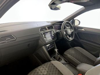 Volkswagen Tiguan 1.5 TSI R-Line DSG Euro 6 (s/s) 5dr