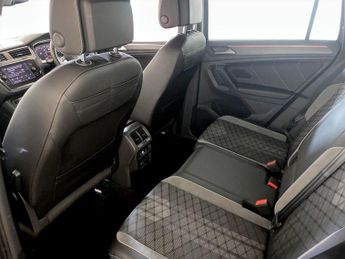 Volkswagen Tiguan 1.5 TSI R-Line DSG Euro 6 (s/s) 5dr