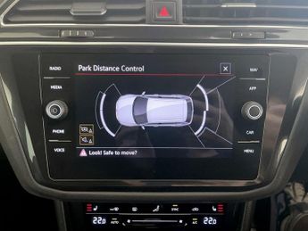 Volkswagen Tiguan 1.5 TSI R-Line DSG Euro 6 (s/s) 5dr