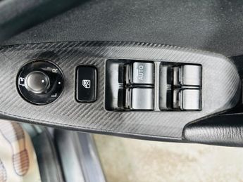 Mazda Mazda3 2.0 SKYACTIV-G SE-L Auto Euro 5 (s/s) 5dr