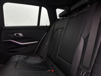 BMW 3 Series 2.0 320i M Sport Touring Auto Euro 6 (s/s) 5dr