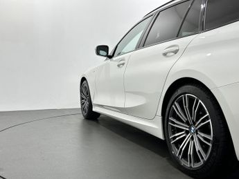 BMW 3 Series 2.0 320i M Sport Touring Auto Euro 6 (s/s) 5dr