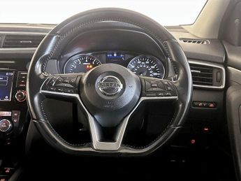 Nissan Qashqai 1.3 DIG-T Tekna Euro 6 (s/s) 5dr