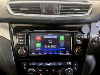 Nissan Qashqai 1.3 DIG-T Tekna Euro 6 (s/s) 5dr