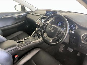 Lexus NX 2.5 300h Luxury E-CVT 4WD Euro 6 (s/s) 5dr