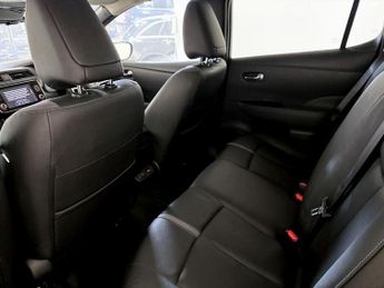 Nissan Leaf 40kWh Tekna Auto 5dr