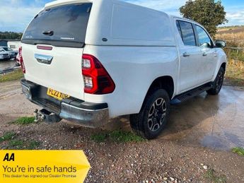 Toyota Hilux 2.4 D-4D Invincible Auto 4WD Euro 6 (s/s) 4dr