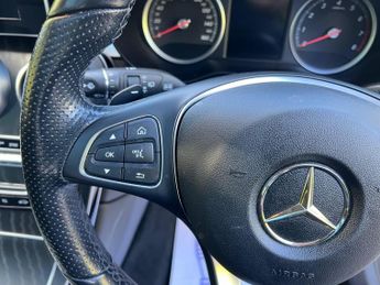 Mercedes-Benz GLC 2.0 GLC250 Sport (Premium) G-Tronic+ 4MATIC Euro 6 (s/s) 5dr