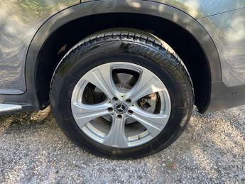 Mercedes-Benz GLC 2.0 GLC250 Sport (Premium) G-Tronic+ 4MATIC Euro 6 (s/s) 5dr