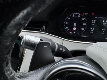 Land Rover Range Rover Evoque 2.0 D180 First Edition Auto 4WD Euro 6 (s/s) 5dr