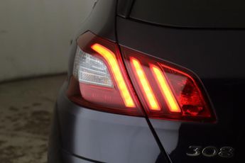 Peugeot 308 1.5 BlueHDi Allure EAT Euro 6 (s/s) 5dr