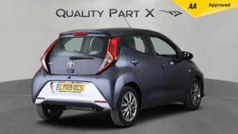 Toyota AYGO 1.0 VVT-i x-play Euro 6 5dr